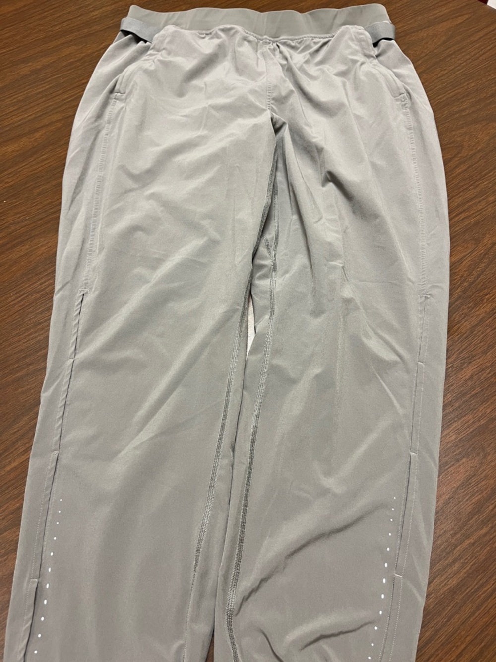 Lululemon Adapted State High-Rise Jogger Airflow, size 12